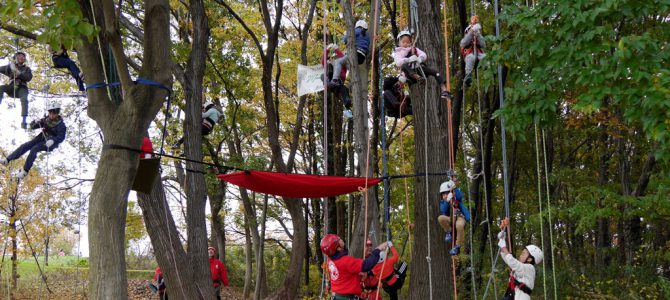 14R1Z合同アクティビティツリークライミング体験会 11月23日 八王子市片倉つどいの森公園 14R1Z合同アクティビティツリークライミング体験会 11月23日 八王子市片倉つどいの森公園
