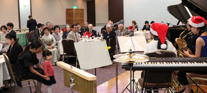 クリスマス家族例会 12月16日 東京三鷹LC クリスマス家族例会 12月16日 東京三鷹LC