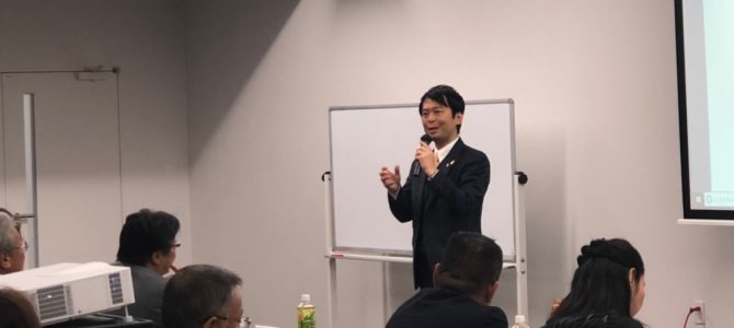 第1回クラブ会長会 8月27日 東京都赤十字血液センター4階会議室 第1回クラブ会長会 8月27日 東京都赤十字血液センター4階会議室